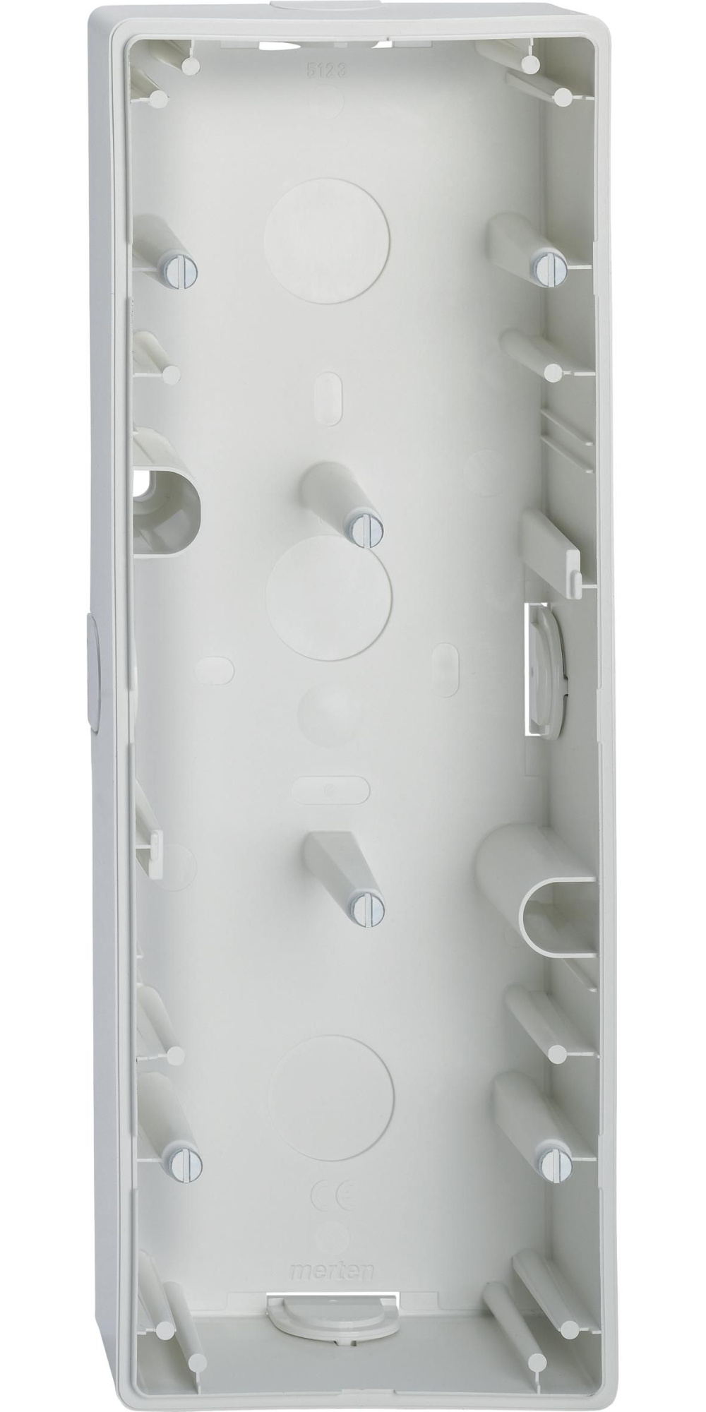 Корпус для открытого монтажа, 3--постовый, sm (полярный белый) Merten Schneider Electric, MTN512319