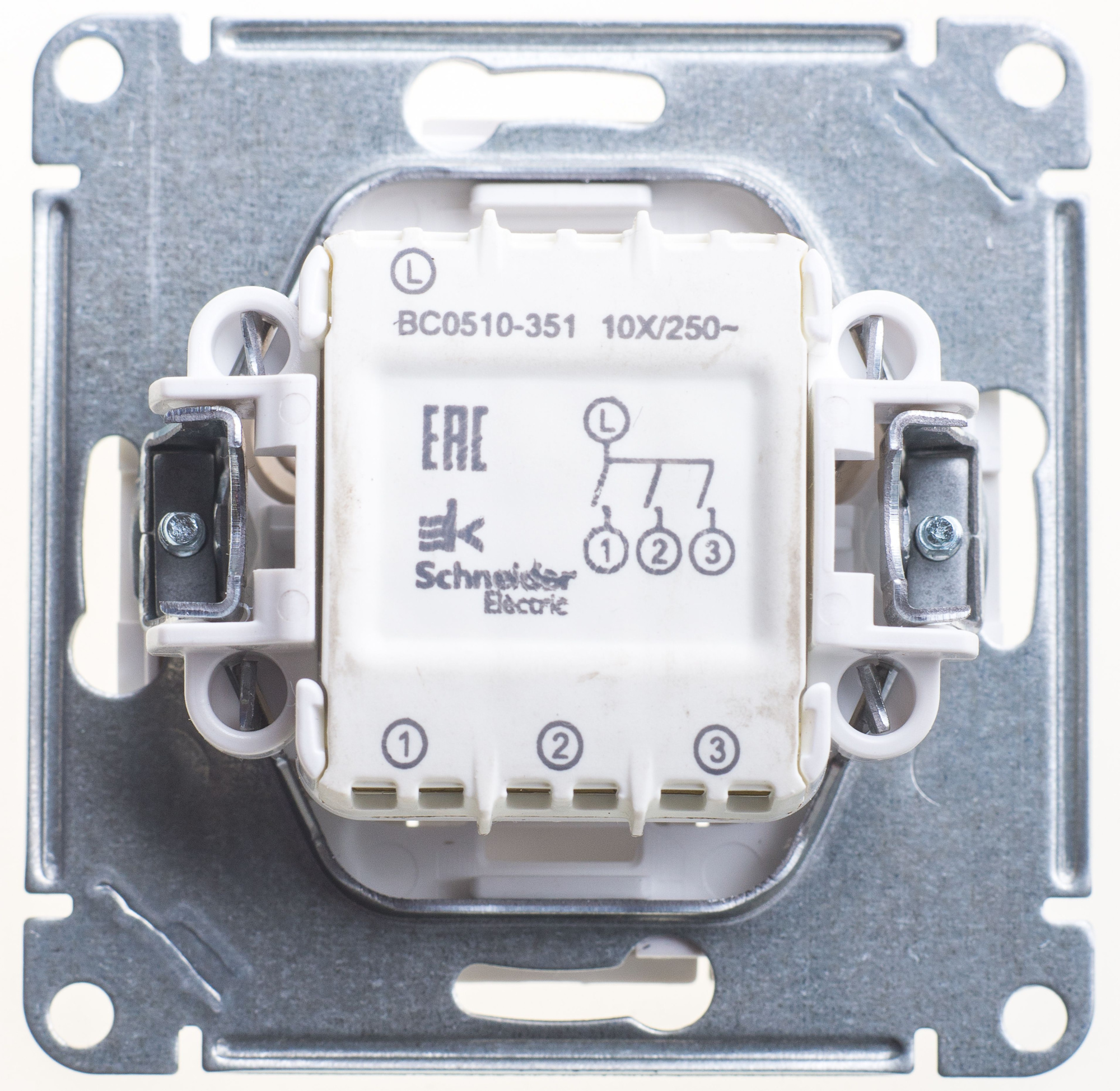 Выключатель 3-клавишный, 10АХ, механизм (белый) Wessen 59 Systeme Electric, VS0510-351-1-86